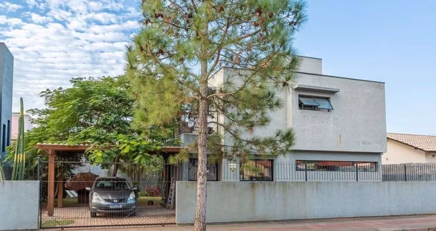Casa Alto Padrão em Rio Tavares, Florianópolis/SC