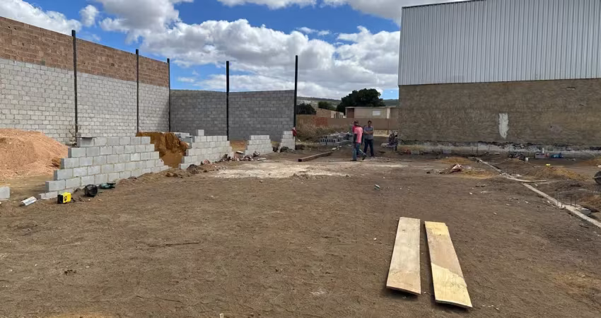 Terreno à venda na Avenida A, 00, Lagoa das Flores, Vitória da Conquista