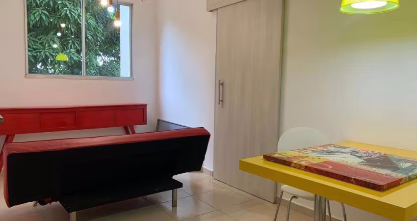 Apartamento no Cond Rebolcas