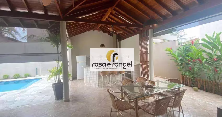 Sobrado com 4 suites no Cond Santa Monica