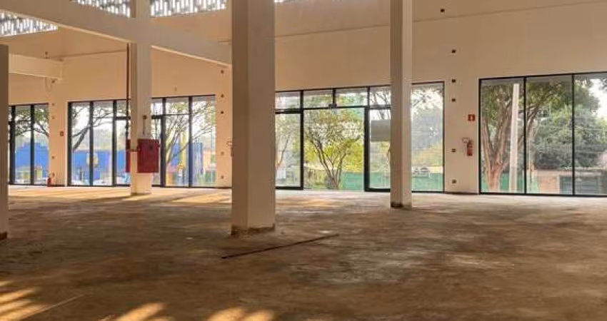 loja com 211 m2 na Av Caramuru