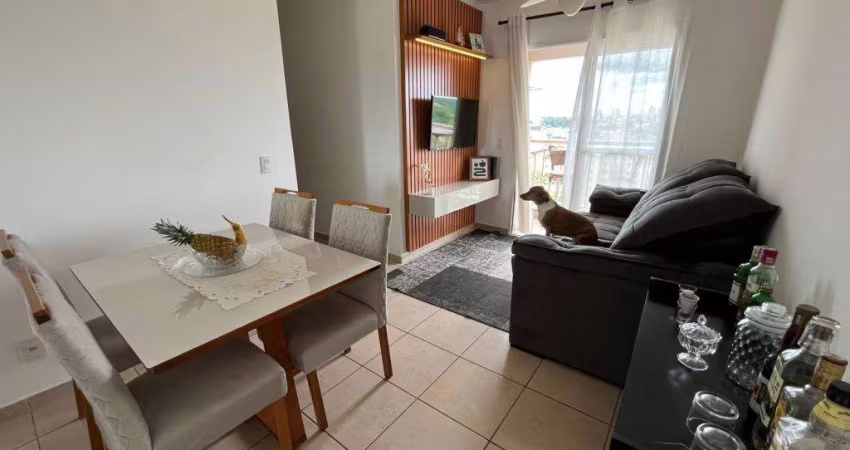 Apto com moveis planejados no Cond Ibiza
