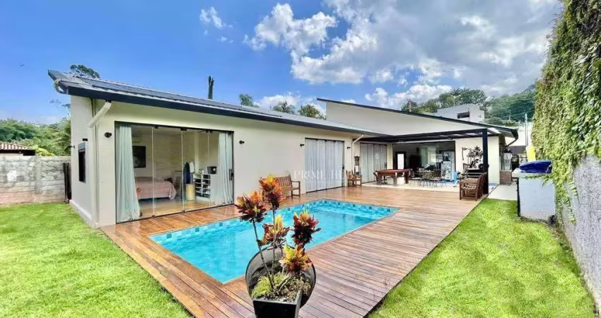 Casa com 3 quartos à venda na Rua Rio Bonito, Granja Viana, Cotia