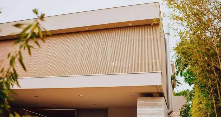 Casa de alto padrão mobiliada e equipada – 4 suítes, área gourmet e piscina