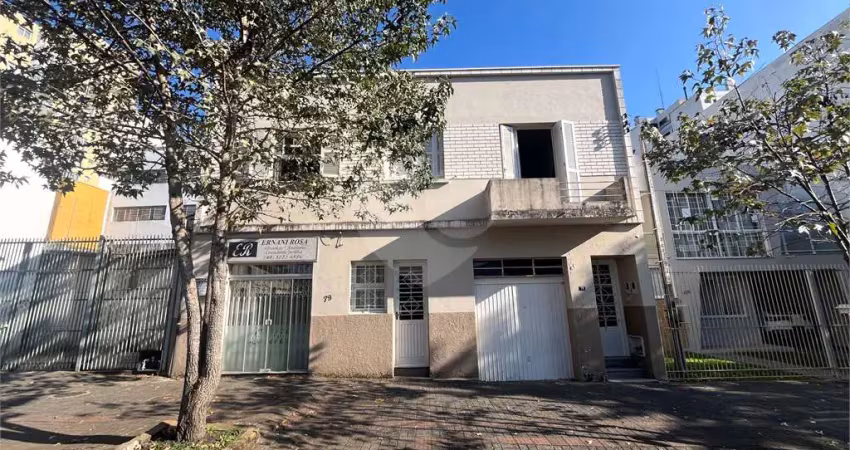 Casa com 3 quartos à venda na Emiliano Ramos, Centro, Lages