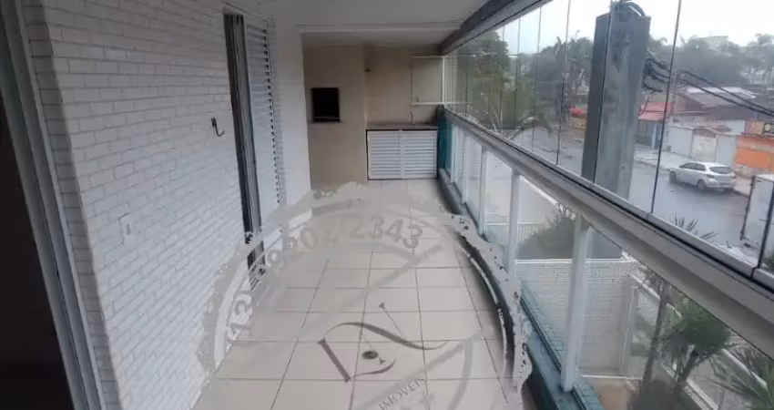 O lar perfeito para sua família em bertioga a uma quadra da praia !!!!!!!