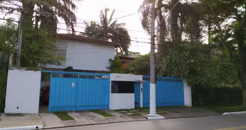 Casa com 6 quartos para alugar na Rua Joaquim Nabuco, 1652, Brooklin, São Paulo
