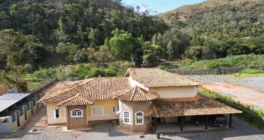 Chácara / sítio com 6 quartos à venda na Maravilha, Paty do Alferes 