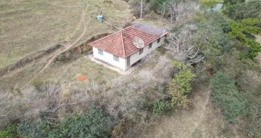 Chácara / sítio com 4 quartos à venda no Jardim Chave de Ouro, Paty do Alferes 