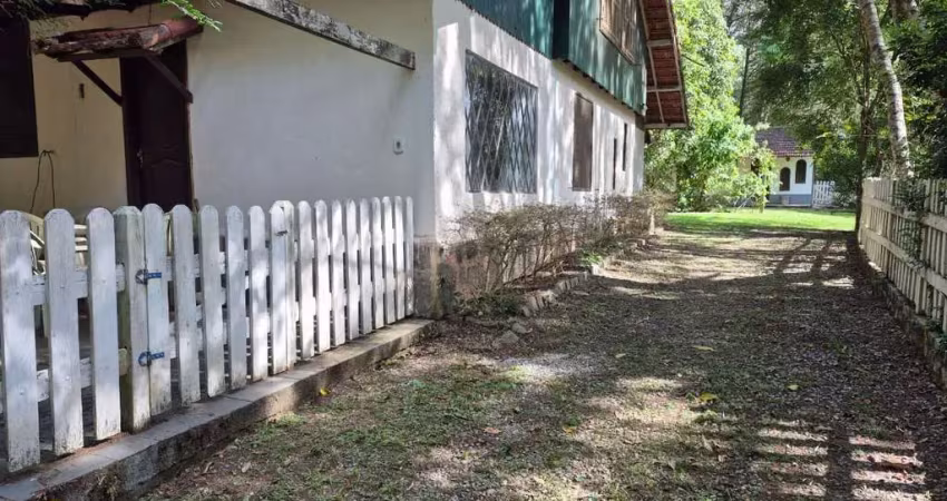 Vendo sítio no bairro lagoa das lontras em miguel pereira - rj