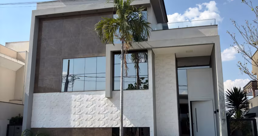 Residência de alto padrão com quatro níveis e design exclusivo