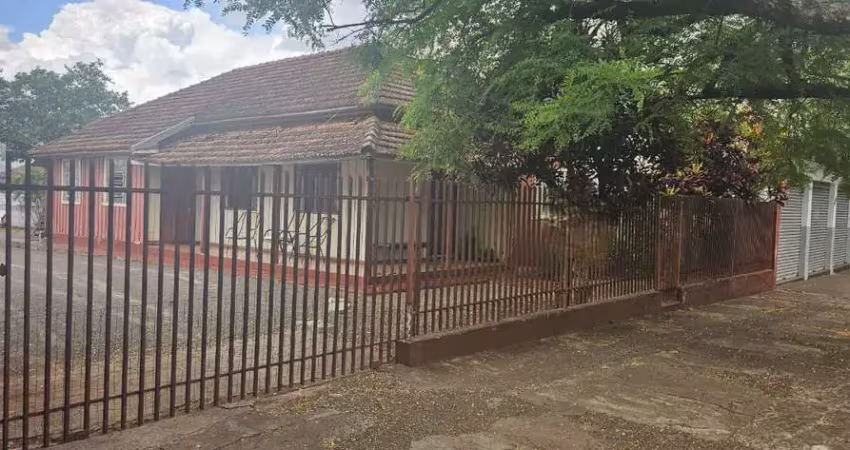Terreno à venda na Zona 03, Maringá 