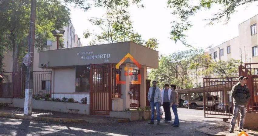 Apartamento com 3 dormitórios para locação no ed resid aeroporto i, 52 m² por r$ 1.100/mês – vitória régia, londrina / pr