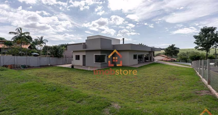 Conforto e Exclusividade: Casa com 3 Dormitórios no Cond. Estância Cabral para locação  - 250 m² por R$ 8.500/mês