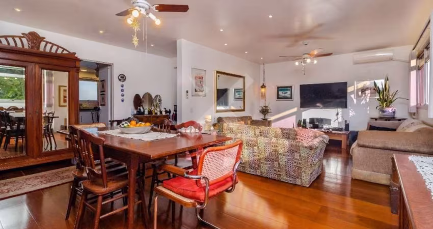 Apartamento com 3 quartos à venda na Rua Professor Cristiano Fischer, 99, Petrópolis, Porto Alegre