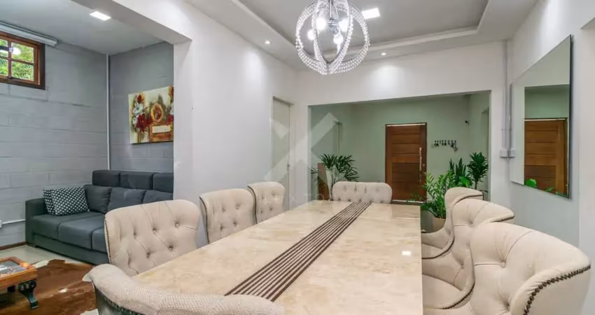 Casa com 4 quartos para alugar na Rua Pedro Pereira de Souza, 135, Partenon, Porto Alegre