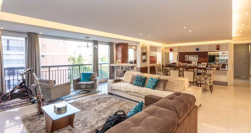 Apartamento com 3 quartos à venda na Avenida Túlio de Rose, 400, Jardim Europa, Porto Alegre