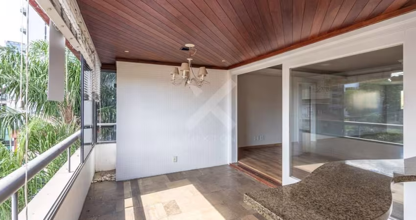 Apartamento com 3 quartos para alugar na Rua Pedro Chaves Barcelos, 375, Auxiliadora, Porto Alegre