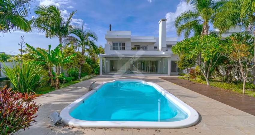 Casa em condomínio fechado com 4 quartos à venda na Avenida Juca Batista, 8000, Chapéu do Sol, Porto Alegre