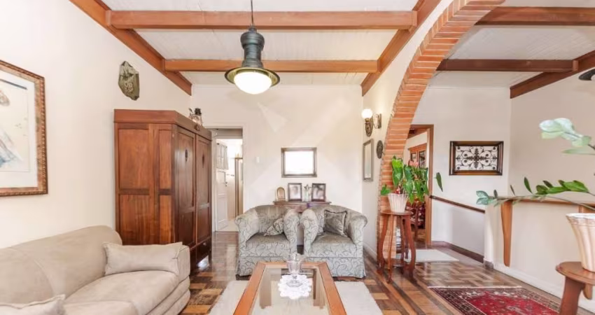 Casa com 3 quartos à venda na Avenida Plínio Brasil Milano, 158, Auxiliadora, Porto Alegre