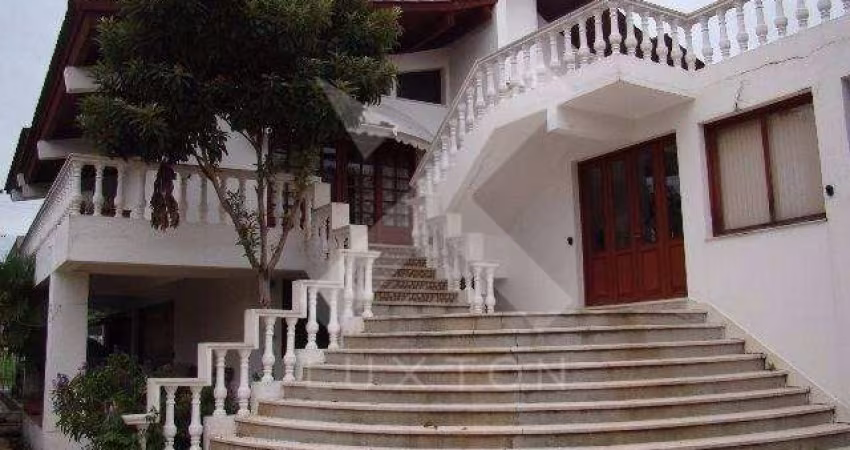Casa com 4 quartos à venda na Rua Araruama, 588, Chácara das Pedras, Porto Alegre