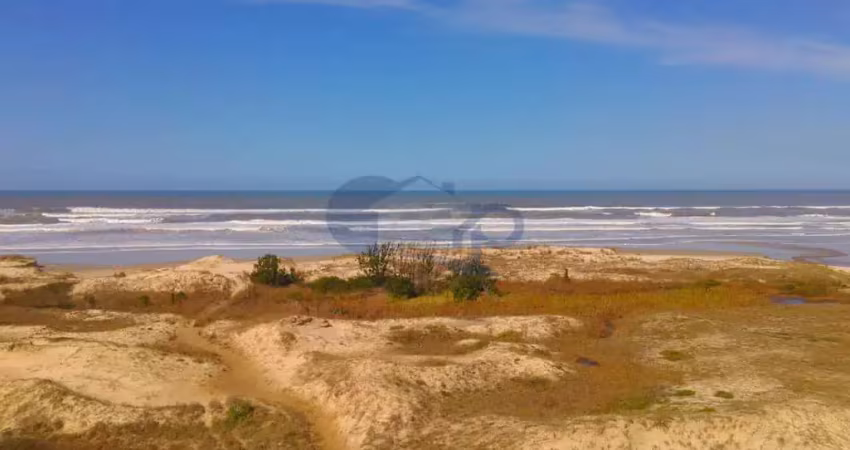 Terreno à venda na Rua M, 1, Praia Real, Torres