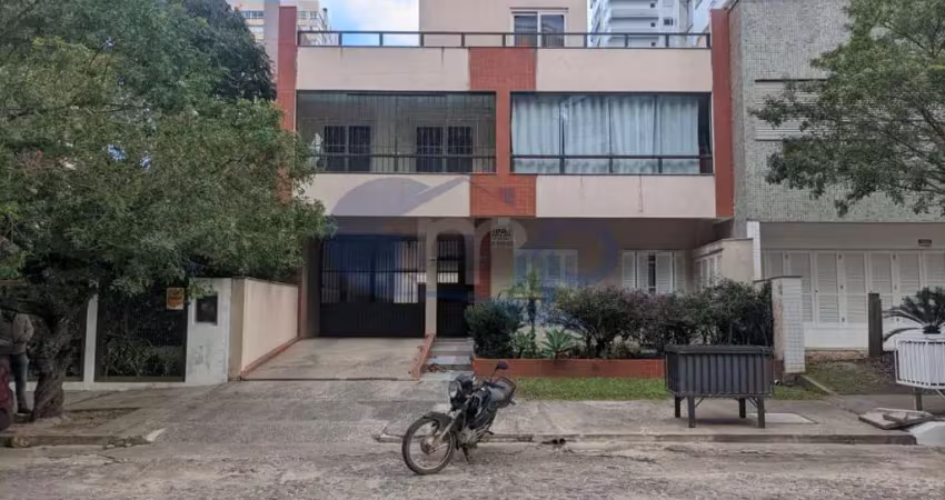 Apartamento á venda com 2 dormitórios na praia grande em torres/rs
