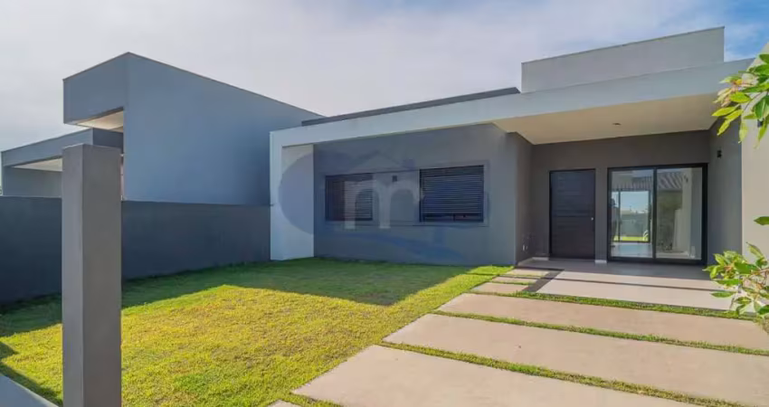 Casa á venda com 3 dormitórios na praia caravelle em passo de torres/sc