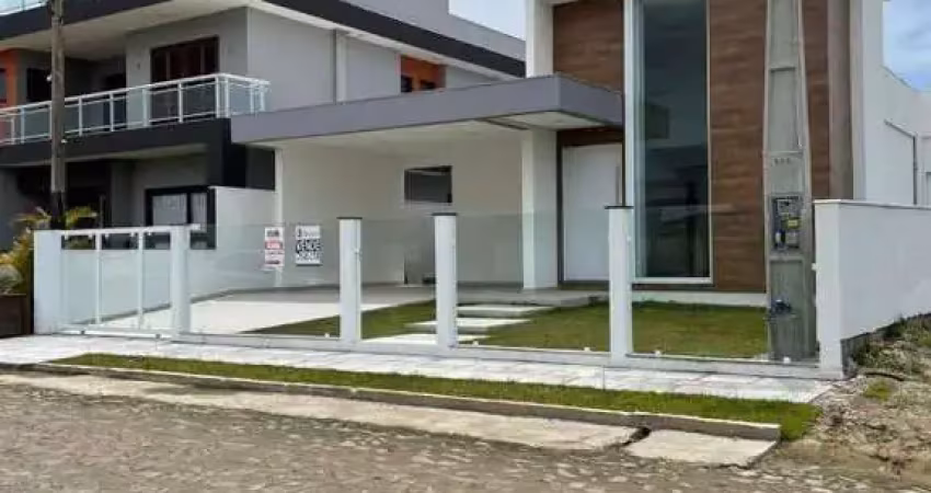 Casa á venda com 3 dormitórios na praia bela torres em passo de torres/sc