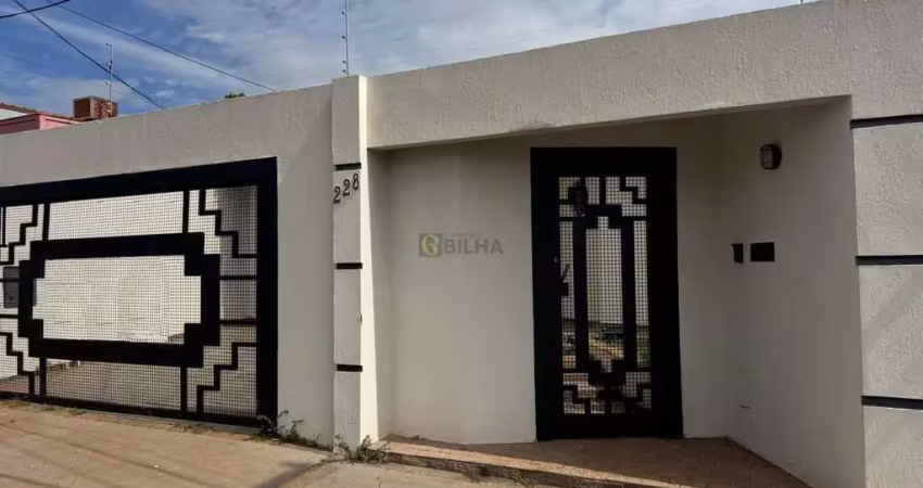 Casa com 2 quartos à venda no San Remo, Londrina 