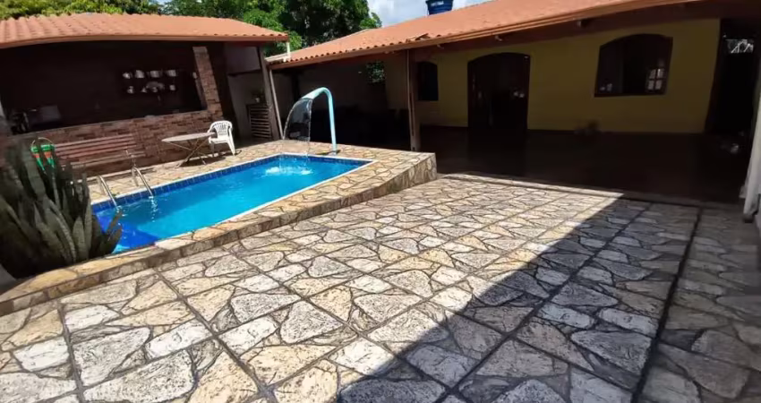 Casa para venda em ibirité, estrela do sul, 3 dormitórios, 1 suíte, 2 banheiros, 2 vagas