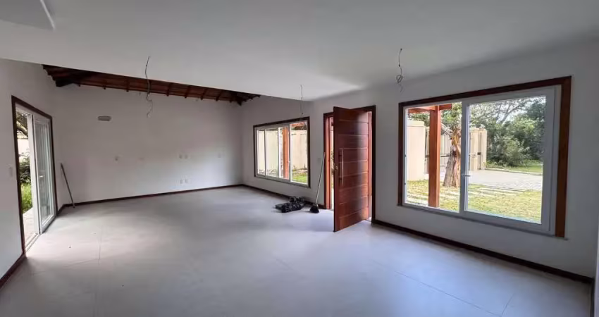 Casa com 4 quartos à venda na Rua Portico proximo a manguinhos, Manguinhos, Armação dos Búzios