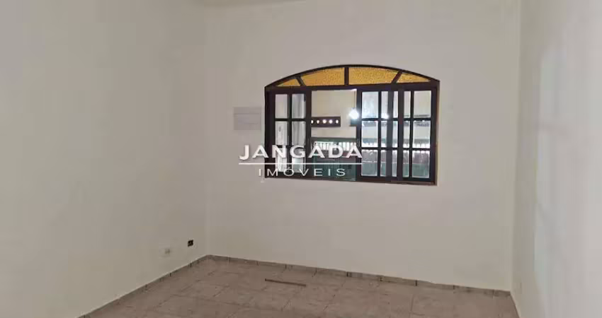 Casa com 3 quartos para alugar na Avenida Sarah Veloso, 400, Veloso, Osasco