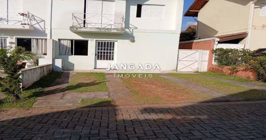 Residencial vila appia – sobrado com 2 dorms, 2 vagas e quintal na granja vianna