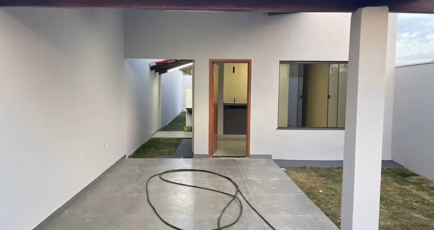 Casa com 2 quartos à venda no Residencial Ana Caroline, Anápolis 
