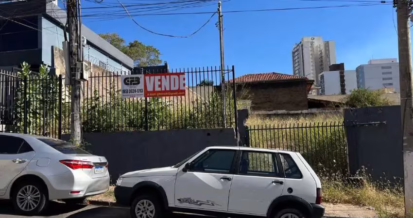 Terreno à venda no Quilombo, Cuiabá 