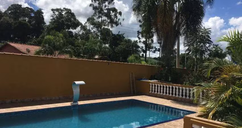 Linda chácara em ibiúna, “toelhinho morto de pascoa' isso mesmo nem; “galinha morta' é mais; 2000m2