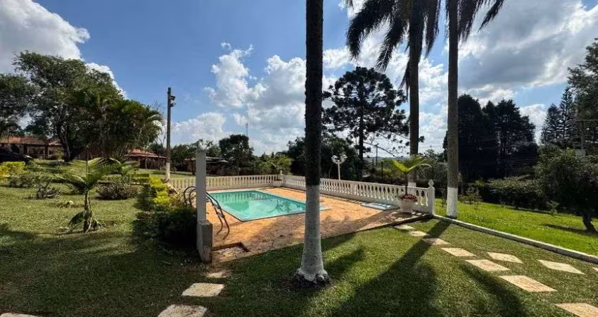 Ibiúna; olha só essa linda chácara lazer ou fonte de renda; são: “3.510,00m2'; uma área considerável