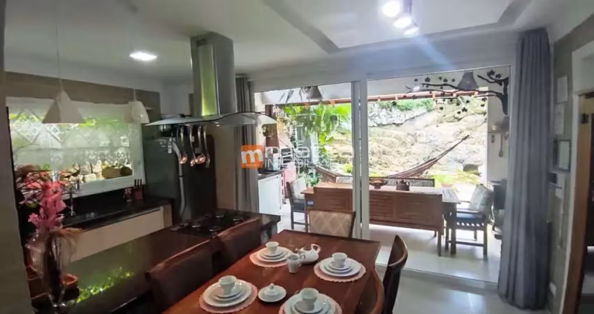Casa com 2 quartos à venda na Rua Durval Pires da Cunha, 362, Sambaqui, Florianópolis