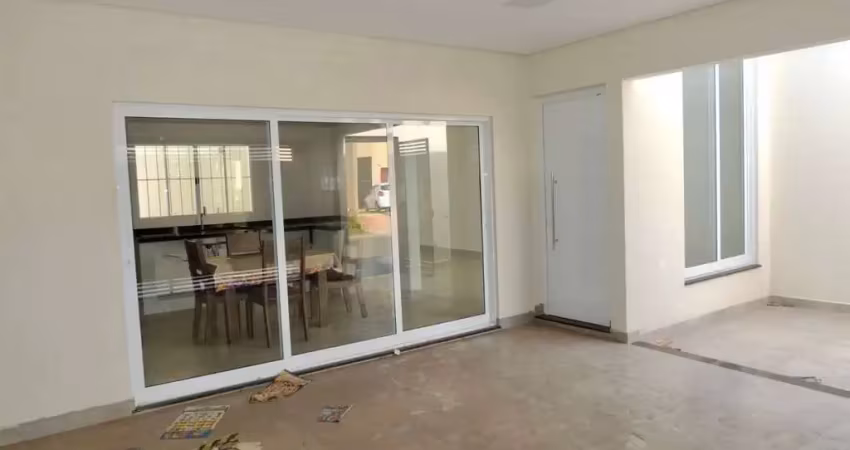 Casa com 3 quartos à venda no Jardim Oriente, Piracicaba 