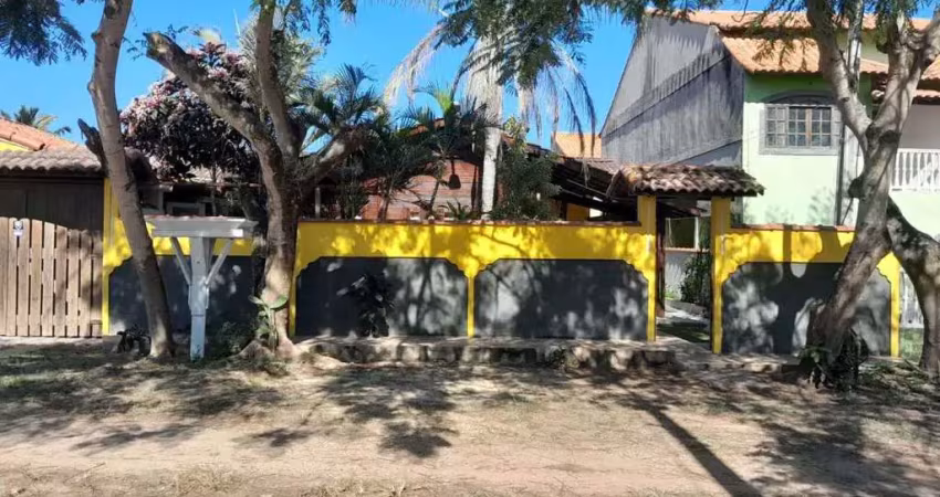Oportunidade em praia seca – casa com piscina entre o mar e a lagoa!