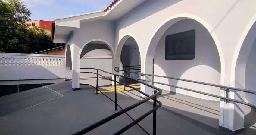 Imóvel comercial 240m² c/ 7 vagas – pronto p/ empresas ecomércios