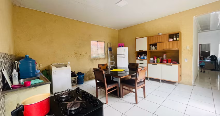 Casa com 2 quartos à venda na Rua São Raimundo, Atalaia, Ananindeua