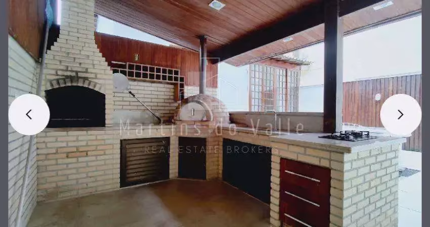 Casa em condomínio para locação em rio de janeiro, freguesia (jacarepaguá), 4 dormitórios, 3 suítes, 4 banheiros, 5 vagas