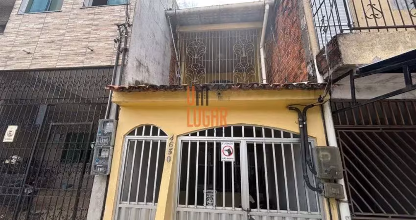 Um lugar imoveis vende: casa com 2 pavimentos e 2 quartos na barao do triunfo, marco, belem - pa