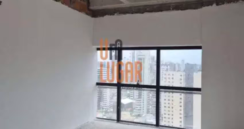 Exelente sala comercial de 31m2 em andar alto para alugar no ed. arya tower, umarizal, belem - pa