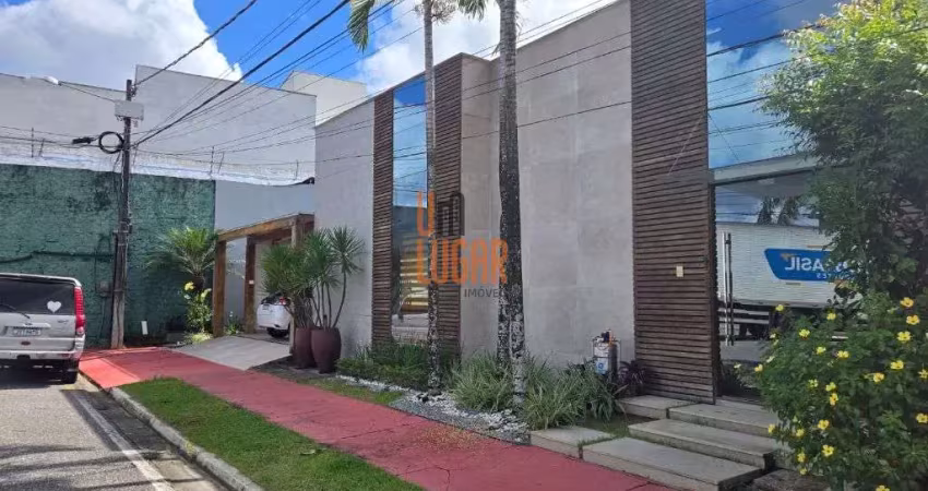 Aluguel cop30: um lugar imoveis aluga uma excelente casa no condominio villa firenze residence club, localizado na  av. gov. helio gueiros, 135 - coqueiro, ananindeua - pa, 67120-370.