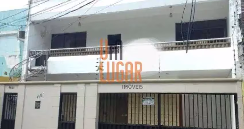 Belissima casa de 2 pavimentos com 8 quartos para venda e aluguel ao lado da praca brasil, no umarizal, belem-pa