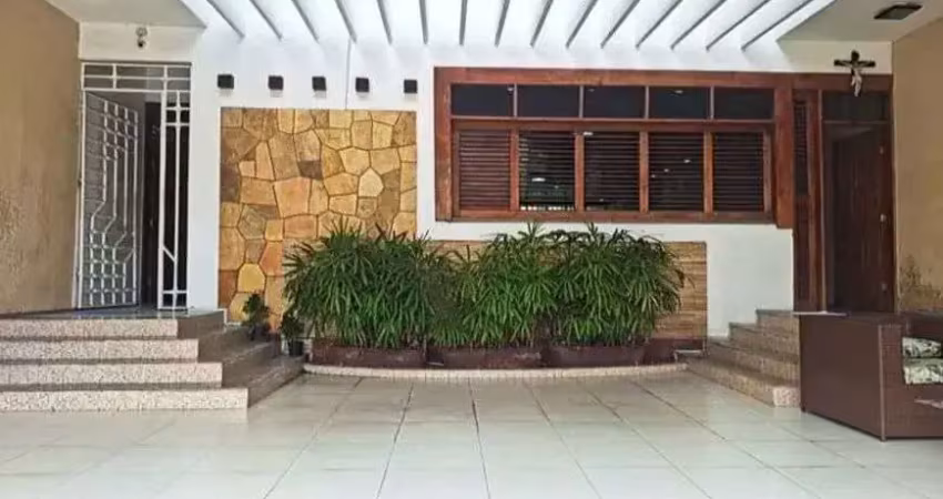 Casa duplex para venda possui 424 metros quadrados com 4 quartos em joaquim távora - fortaleza - ce