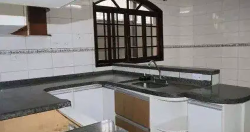 Casa com 3 quartos à venda na Vila Aquilino, Santo André 